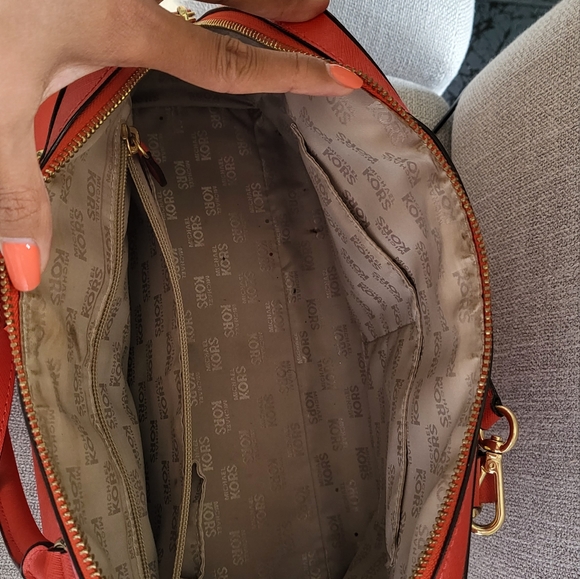 Michael Kors Handbag - Picture 5 of 6